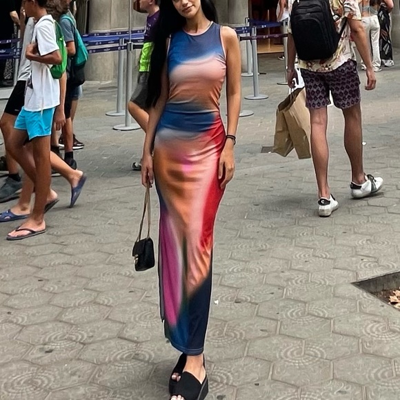 Tie Dye Maxi Dress - Picture 6 of 6